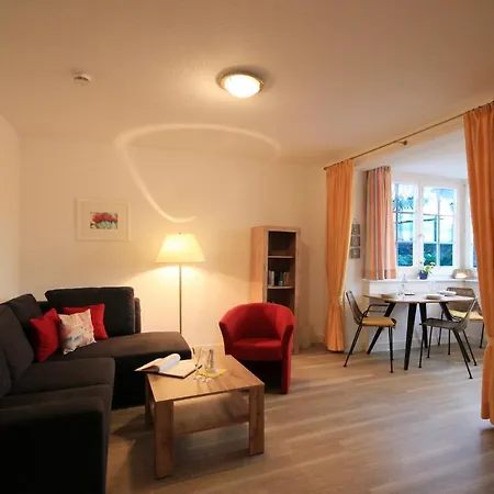 Metropol By Rujana Apartment *