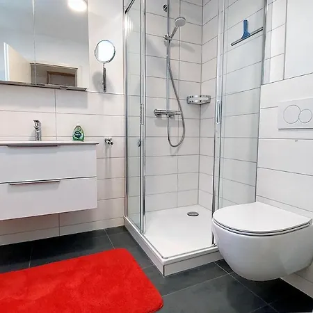 Apartment Metropol By Rujana