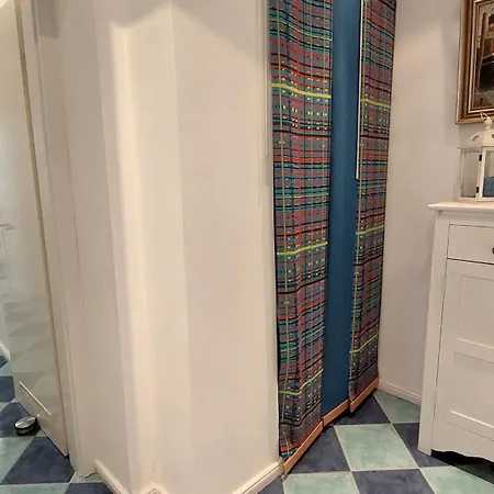 Metropol By Rujana * بينز