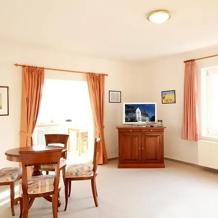 Metropol By Rujana بينز